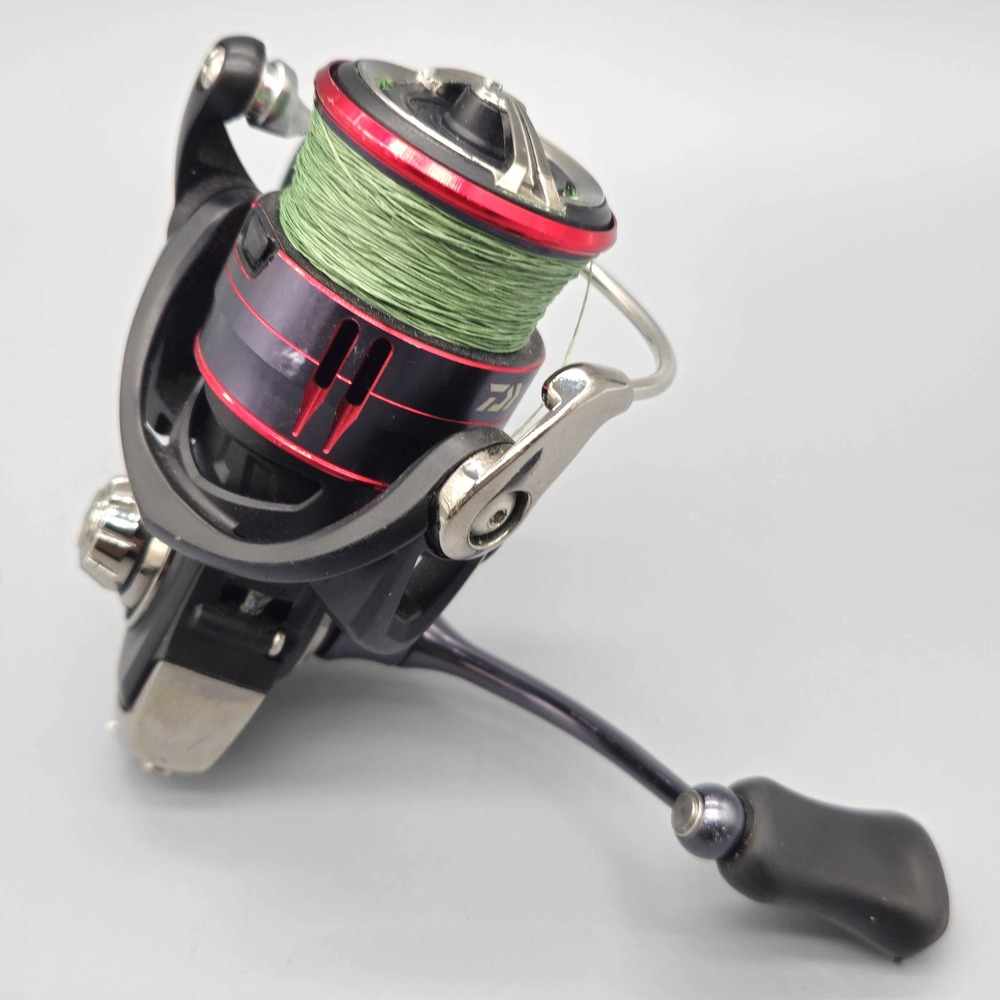 DAIWA FUEGO LT2500D FISHING REEL (GNH025636)